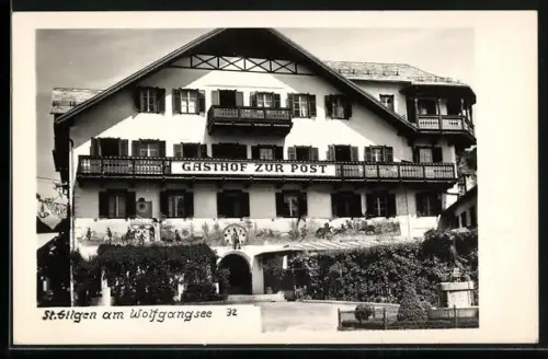 AK St. Gilgen am Wolfgangsee, Gasthof zur Post mit bemalter Wand