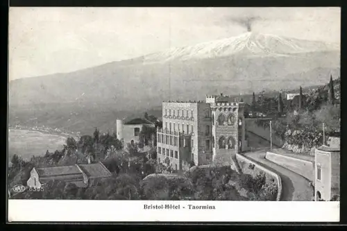 AK Taormina, Bristol-Hotel aus der Vogelschau
