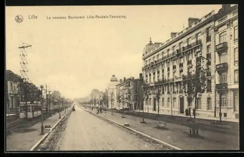 AK Lille, Le nouveau Boulevard Lille-Roubaix-Tourcoing, Strassenbahn