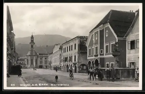 AK Weyer a. d. Enns, Marktplatz mit Brunnen