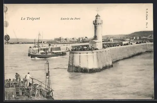 AK Le Treport, Entree du Port, Hafeneinfahrt mit Leuchtturm
