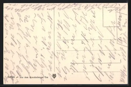 AK Berlin, Strassenpartie am Brandenburger Tor