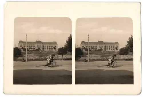Stereo-Fotografie Ansicht Tsingtau, der Gouverneurspalast im deutschen Schutzgebiet Kiautschou, Rikscha