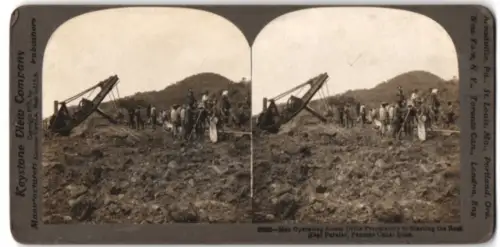 Stereo-Fotografie Keystone View Co., Meadville, Men Operating Steam Drills near Paraiso, Panama Canal, Bau Panamakanal