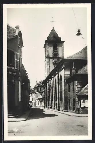 AK Sarreguemines, Église St. Nicolas et rue adjacente