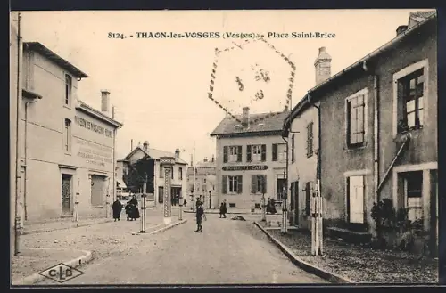 AK Thaon-les-Vosges /Vosges, Place Saint-Brice