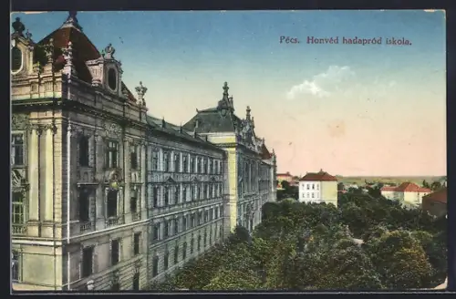 AK Pécs, Honvéd hadapród iskola