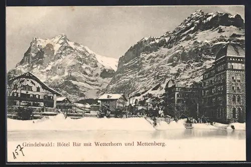 AK Grindelwald, Hotel Bär mit Wetterhorn und Mettenberg im Schnee