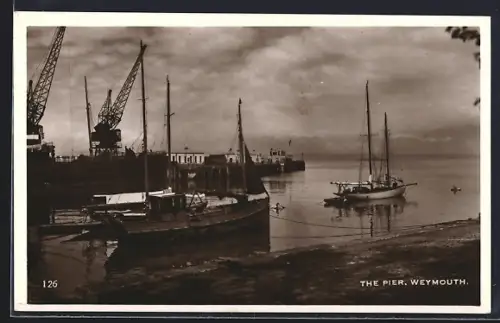 AK Weymouth, The Pier