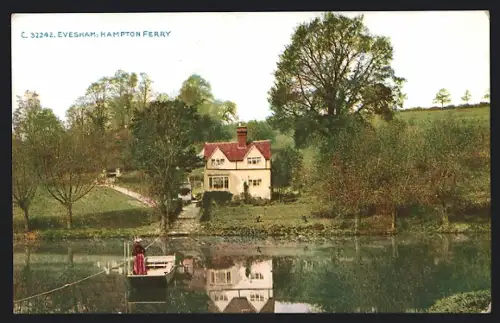 AK Evesham, Hampton Ferry