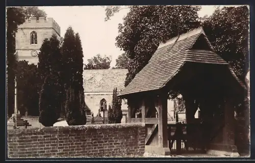 AK Salwarpe, Church