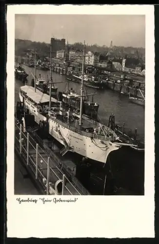 AK Hamburg, Segelschiff Jugendherberge Hein Godewind im Hafen