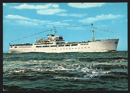 AK Passagierschiff MS Roland von Bremen in voller Fahrt