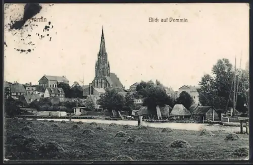AK Demmin, Blick auf Stadt und Kirche
