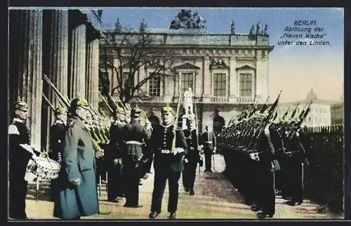 AK Berlin, Ablösung der Neuen Wache, Unter den Linden