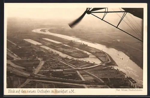 AK Frankfurt-Ostend, Blick auf den neuen Osthafen aus dem Zeppelin-Luftschiff