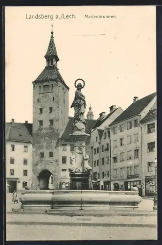 AK Landsberg / Lech, Marienbrunnen vor dem Turm