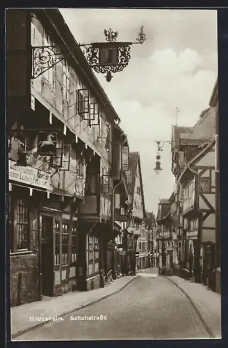 AK Hildesheim, Schuhstrasse am Gasthof zum weissen Ross