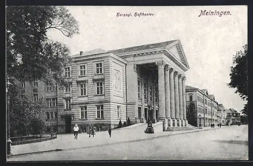 AK Meiningen, Strassenpartie am Theater