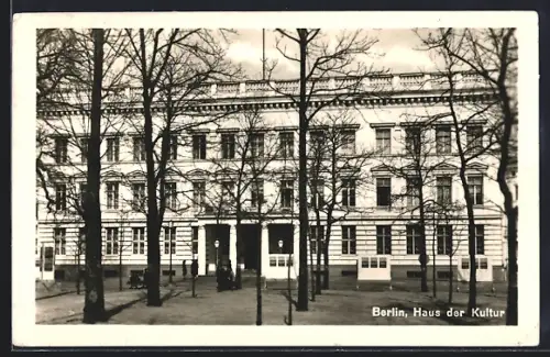 AK Berlin, Haus der Kultur der Sowjetunion (Palais am Festungsgraben)