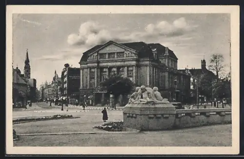 AK Magdeburg, Zentraltheater mit Strassenpartie