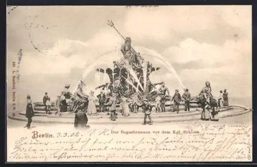 AK Berlin, Bergasbrunnen vor dem Königlichen Schloss