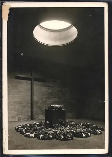 AK Berlin, Inneres des Reichsehrenmals