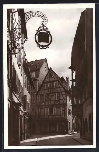 AK Colmar, La rue Mercière avec maisons à colombages