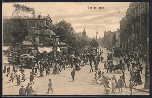 AK Hannover, Georgstrasse, Partie vor dem Café Kröpcke mit Litfasssäule u. Strassenbahn