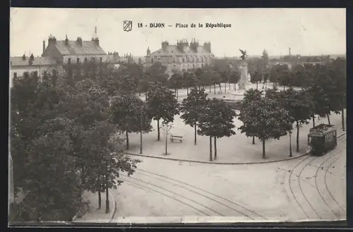 AK Dijon, Place de la Republique, Strassenbahn