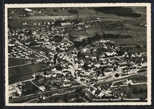 AK Wetzikon /ZH, Ortsansicht vom Flugzeug aus
