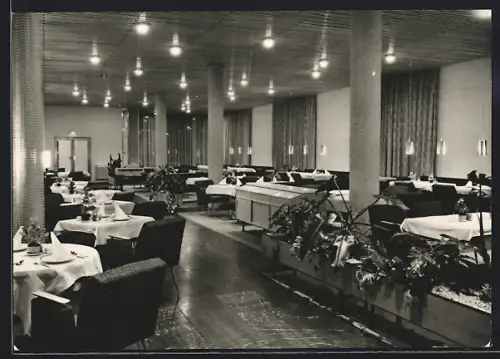 AK Berlin, Restaurant Moskau, Speisesaal