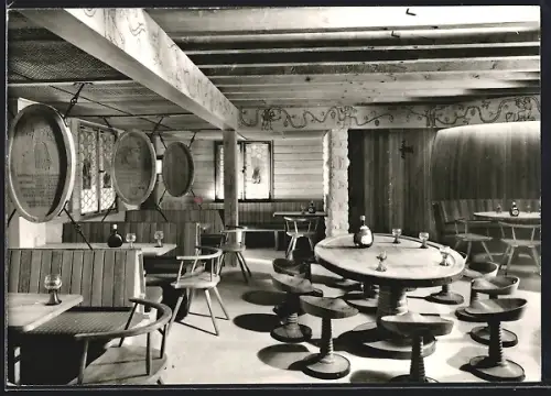 AK Beckstein /Baden, Gasthaus Weinstube Beckstein, Inh. Karl Müller, Innenansicht