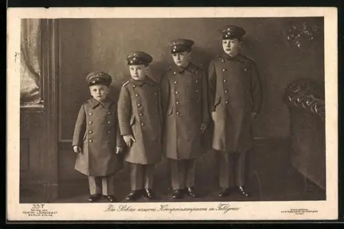 AK Söhne von Kronprinz Wilhelm von Preussen in Feldgrau