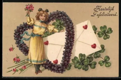 AK Kleine Gratulantin mit Brief und Blumenherz, Glückwunschkarte