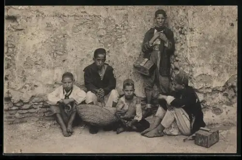 AK Algèrie, Porteurs et Cireurs, Träger und Schuhflicker