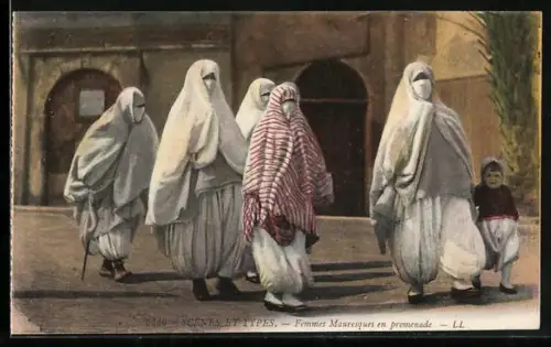 AK Femmes Mauresques en promenade