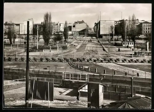 AK Berlin, Blick auf den Potsdamer Platz in die Leipziger Strasse, 1961