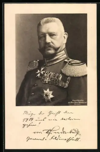 AK Generalfeldmarschall Paul von Hindenburg, Halbportrait in Uniform