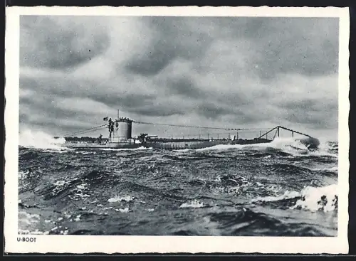 AK Kriegsmarine, U-Boot auf der Fahrt