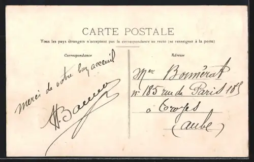 AK Belfort, Le Parc à Belfort avec vue sur l`église et le cours d`eau paisible