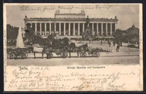 AK Berlin, Frontalansicht Königliches Museum, Droschken