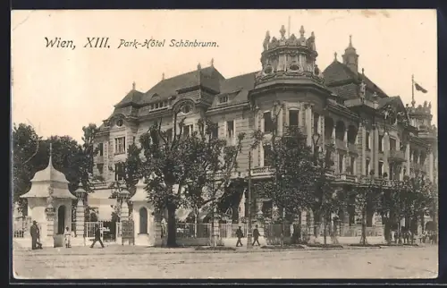 AK Wien, Strassenpartie am Park-Hotel Schönbrunn