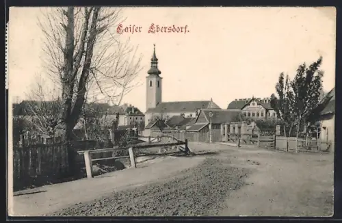 AK Kaiser Ebersdorf, Ortspartie mit Kirche