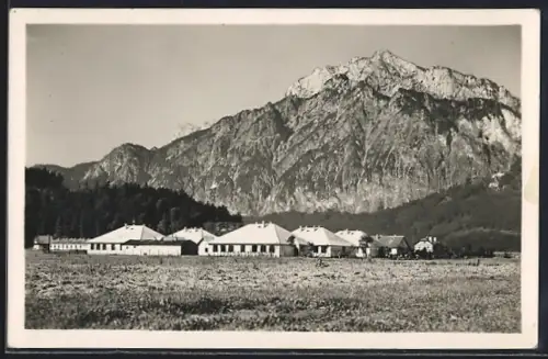 AK Grödig-Niederalm, Lehrlings Erholungsheim mit Bergkette