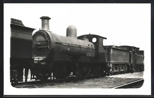 Foto-AK Dampflokomotive No. 654, englische Eisenbahn