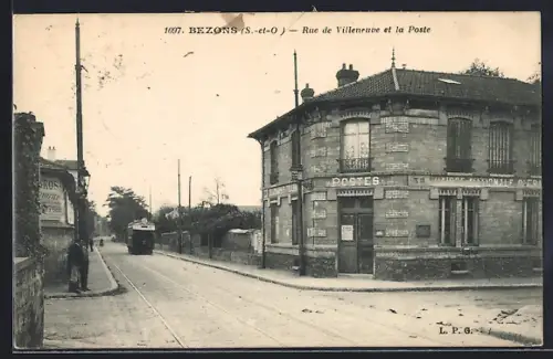 AK Bezons /S.-et-O., Rue de Villeneuve et la Poste, Strassenbahn