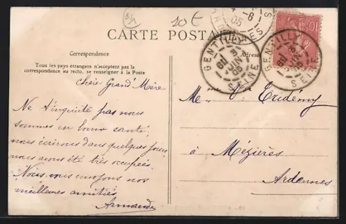 AK Gentilly, Rue des Ecoles et Tramway