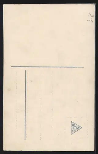 Foto-AK R & K / L Nr. 8742/3: Frau sitzt auf einer Bank