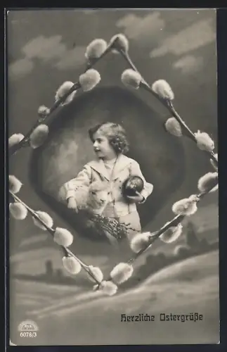 Foto-AK R & K / L Nr. 6078/3: Kind mit Lamm und Osterei und Weidenkätzchen